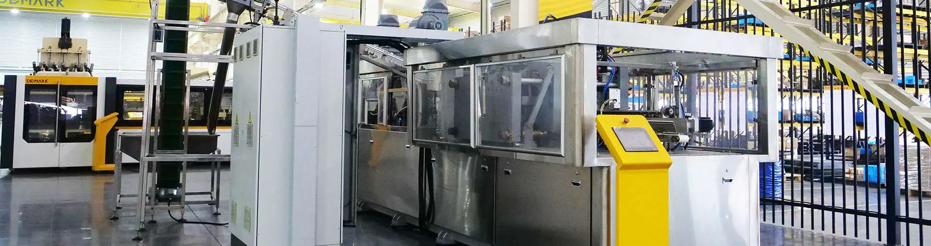 SFL-PP系列PP全自动吹瓶机 SFL-PP系列PP全自动吹瓶机